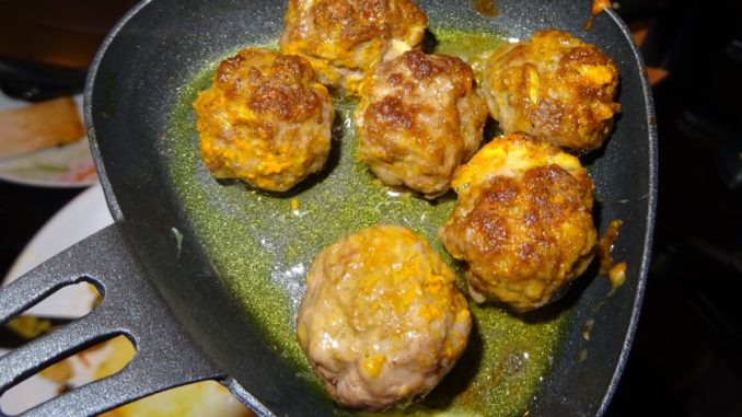 Low Carb High Fat Ernährung lieber mehr Fette als Kohlenhydrahte im täglichen Essen