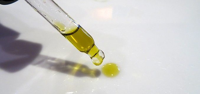 CBD Öl gegen Angstzustände und Panikattacken