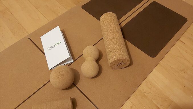 Yoga Matte im Test mit Faszien Rollen